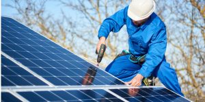 Installation Maintenance Panneaux Solaires Photovoltaïques à Landorthe
